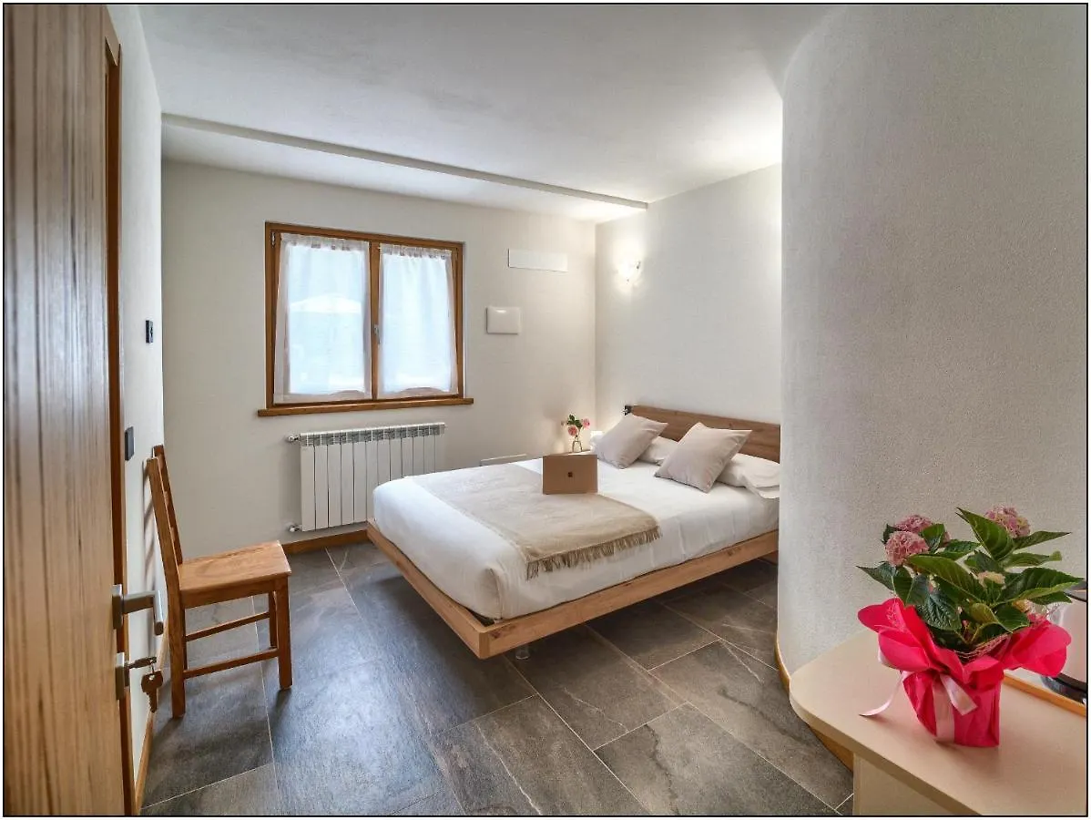 كوليكو Foresteria Lombarda San Rocco إيطاليا