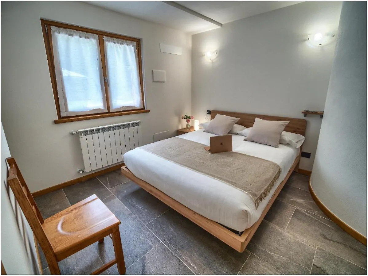 كوليكو Foresteria Lombarda San Rocco فندق مبيت وإفطار